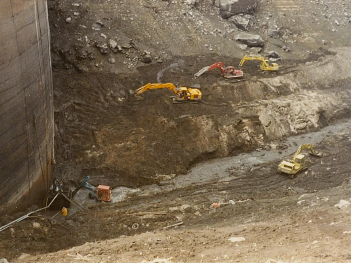 Rannastausee baggern, Schlamm entsorgen, ca. 1982