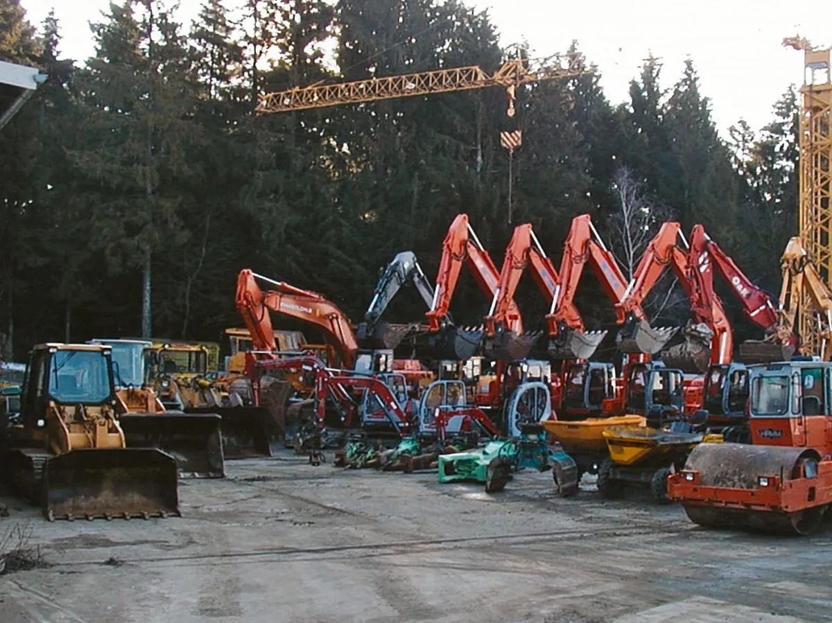 Fuhrpark Bagger, 2004