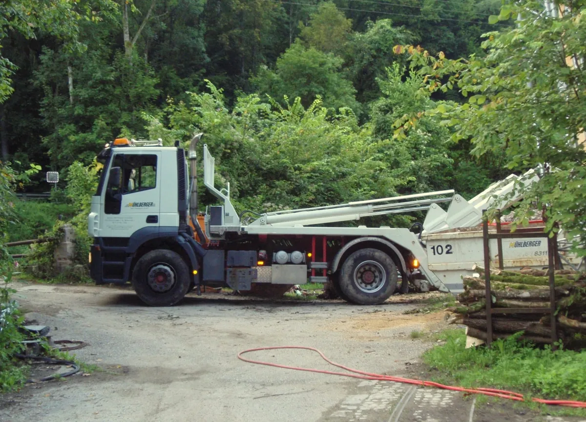 Abrollcontainer im Einsatz