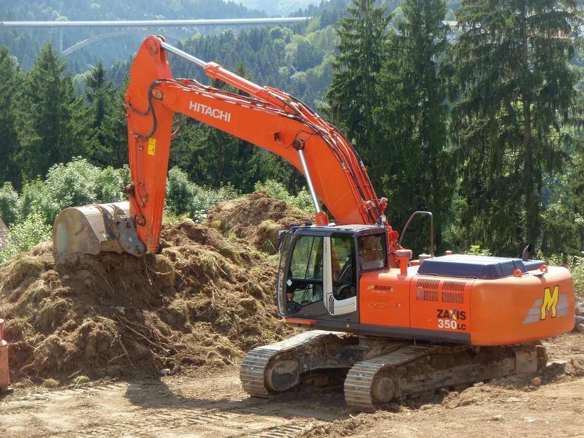 Erdarbeiten auf dem Gelände in Neufelden