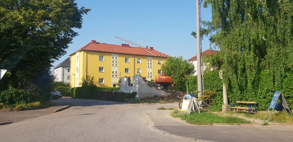 Abbrucharbeiten im Bezirk Urfahr-Umgebung