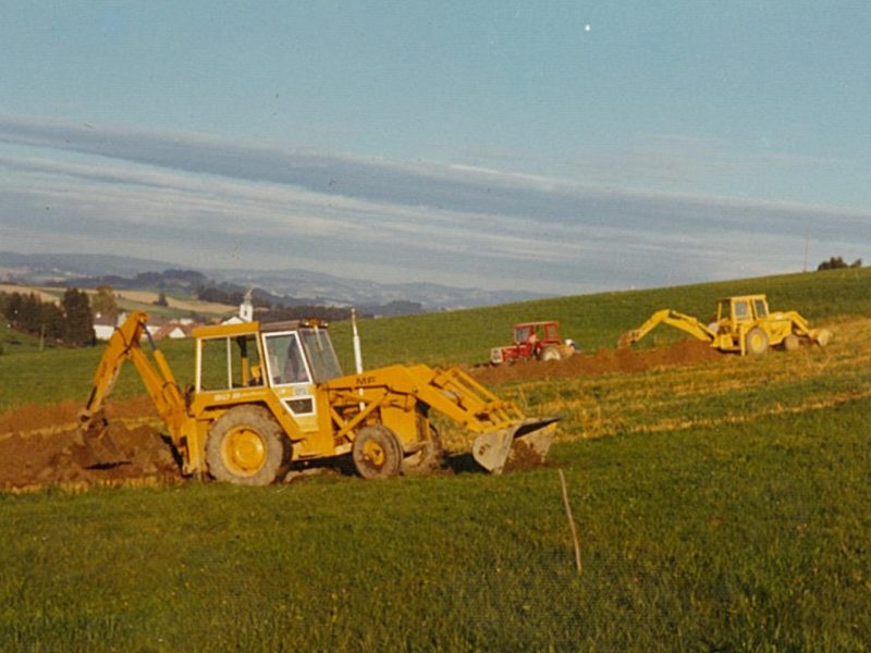 4 Radbagger MF und Ford ca. 1975