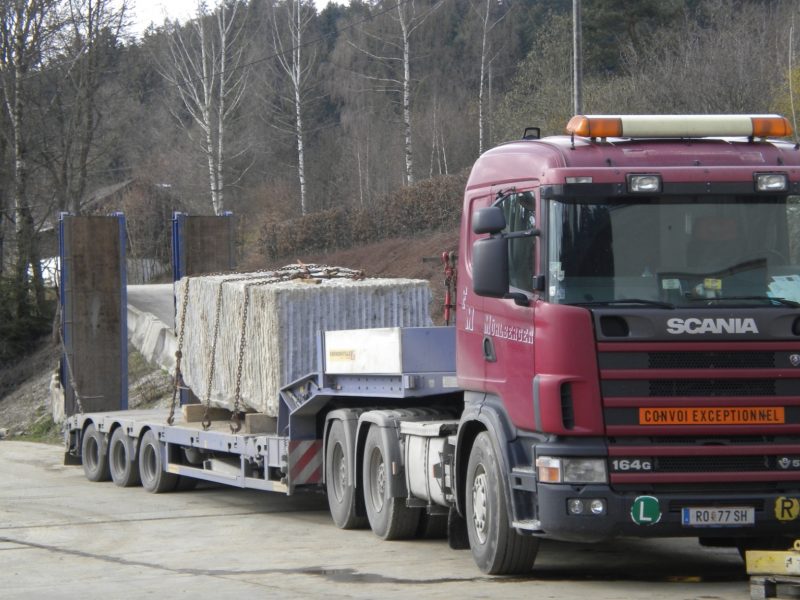 Scania Convoi Exceptionel Steintransport