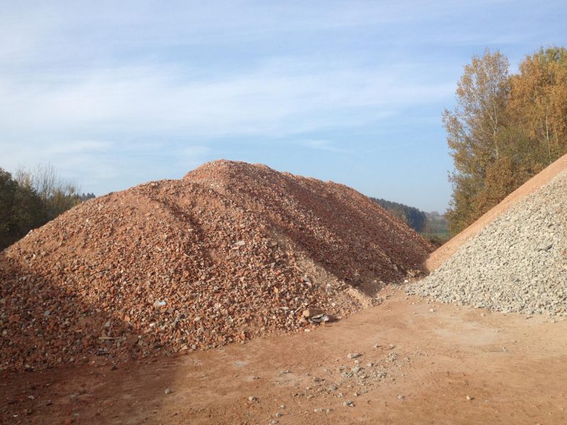 recyclierte Bauprodukte aus Ziegel und Beton